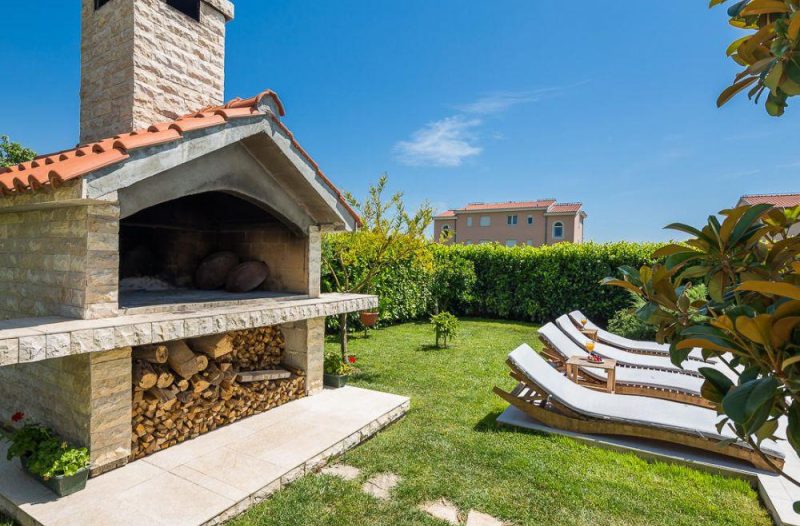 Dugo Selo - dugoselo.info - Putovanja - Logan Villa & Apartment rent, Split Trogir Dalmatia