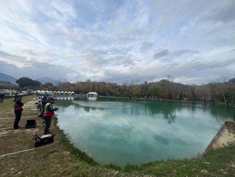 Dugo Selo - dugoselo.info, Dugoselska kronika - Velika krađa dječje ribolovne opreme potresla Dugo Selo