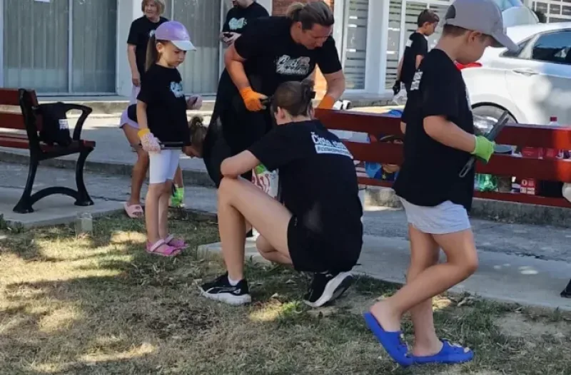 Dugo Selo - dugoselo.info - Ekologija - Čisteći medvjedići u Novoj Kapeli skupili čak 8.500 opušaka: „Vrijeme je za konkretne kazne!“