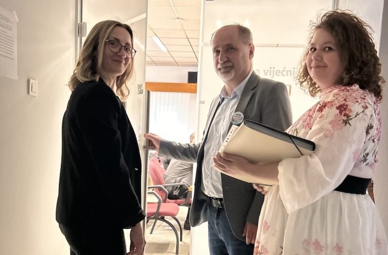 Dugo Selo - dugoselo.info - Dinko Kulaš prikupio podršku građana i podnio kandidaturu za gradonačelnika i kandidacijsku listu za Gradsko vijeće Dugog Sela