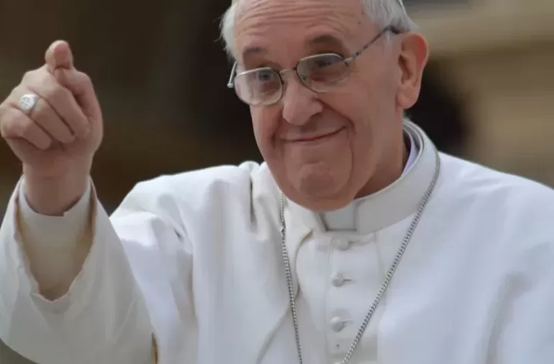 Dugo Selo - dugoselo.info - Danas, 21. travnja 2025., preminuo je Papa Franjo